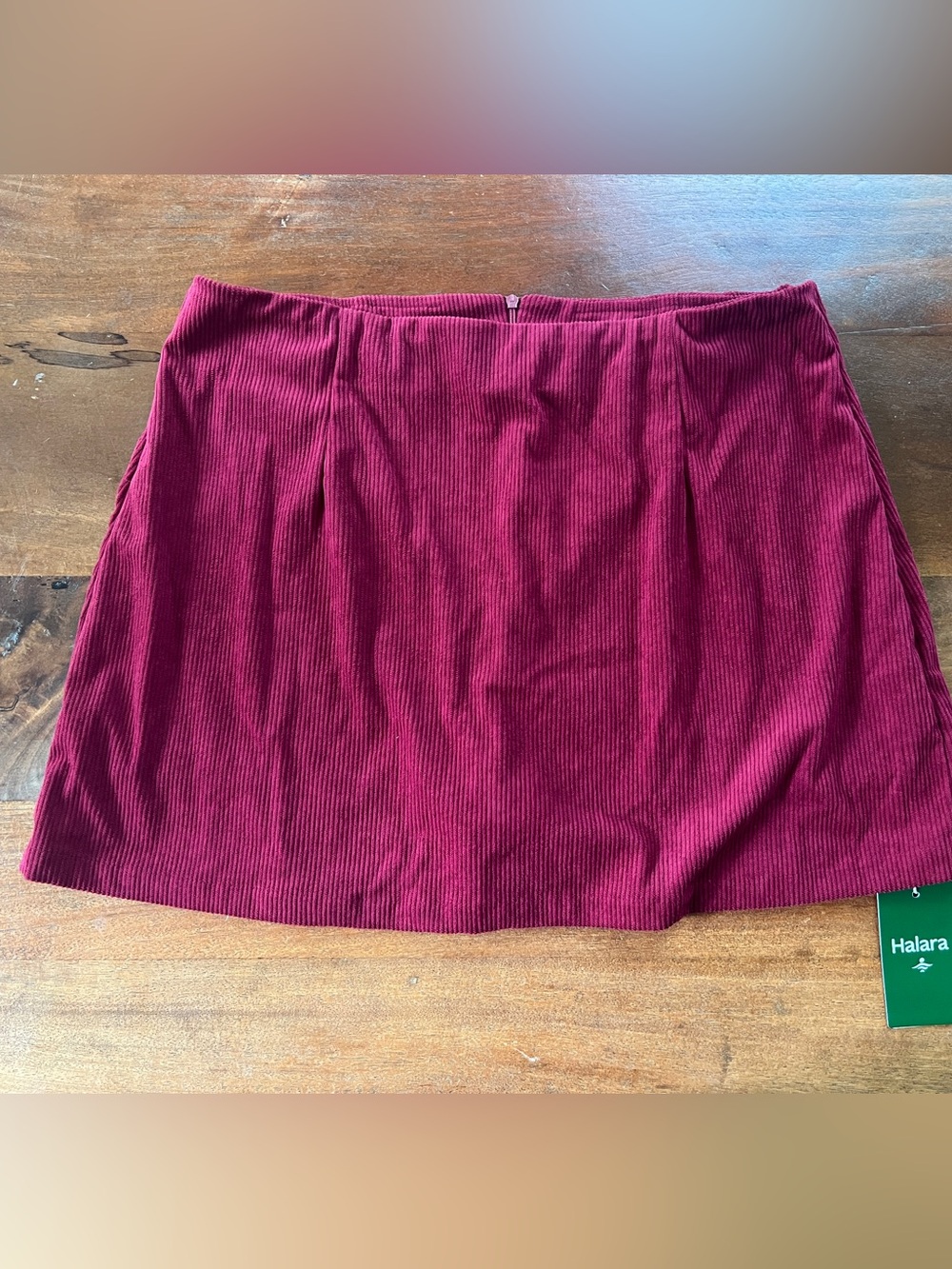 NWT Halara Women’s Burgundy Corduroy Mini Skirt Lined Stretch Zip XL